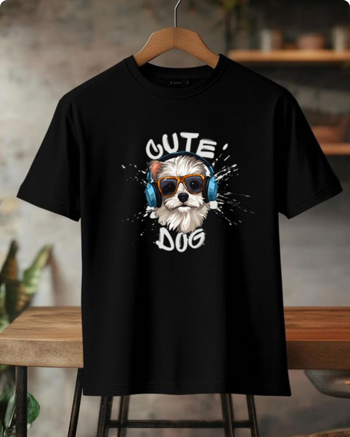 REGULAR FIT PRINTED BLACK T-SHIRT